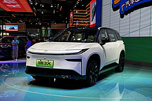 广汽丰田铂智3X亮相广州车展，预计2025年上市不超20万