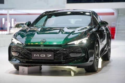 坚持燃油新能源双赛道发力,MG ES5&MG7 2025款亮相广州车展