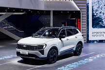 福特两款新能源SUV广州车展上市，领睿领裕插混版起售价16.88万