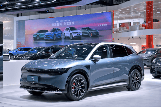 極氪攜全系車型亮相廣州車展 首發(fā)浩瀚智駕2.0端到端Plus架構(gòu)