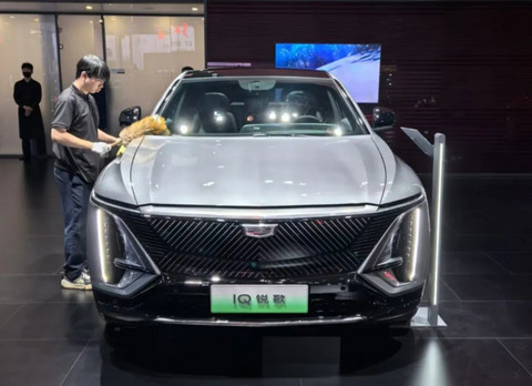 热闹的收官战役,明年能剩几家车企?丨“油车”不死