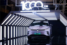 賣了大半年新能源車，誰真正賺到了錢？