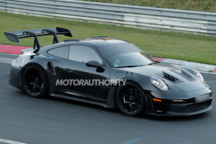 比911 GT3更硬核！擾流板尺寸更大 新款保時捷911 GT3 RS諜照