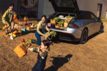 小鹏P7+首周交付创新高，何小鹏期待月破万台