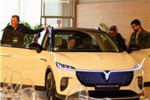 嵐圖汽車全球化再下一國！嵐圖品牌正式在葡萄牙發布