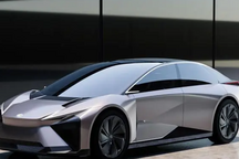 丰田雷克萨斯LF-ZC电动车投产推迟，2027年见