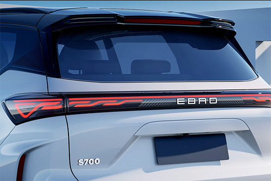 來自奇瑞技術 EBRO S700官圖海外發布