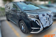 車頂有激光雷達 車內換裝懷擋設計 新款騰勢D9諜照曝光