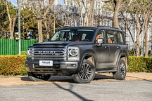 搭載2.4T柴油發動機 扭矩更大油耗更低 哈弗H9柴油版售23.39萬起