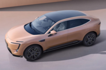 阿维塔11俄罗斯上市：车机适配俄语，配置升级含加热系统