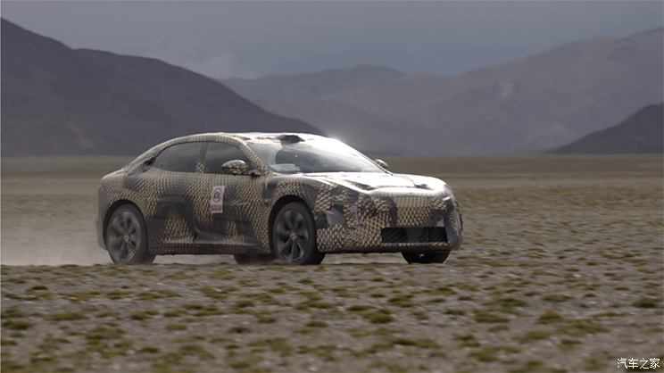 阿维塔E16来袭：中型轿车新选择，起售价或低于21.99万