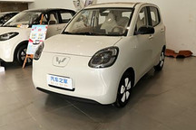 五菱宏光MINIEV四門版車型正式到店，有望在近期推出