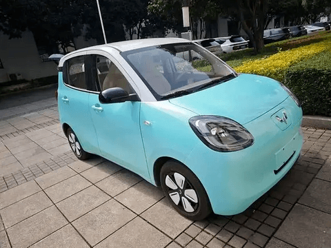 MINI还得五菱来造?四门的MINI EV要来了
