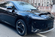 红旗天工06亮相：中型SUV双电机四驱，最大功率420千瓦