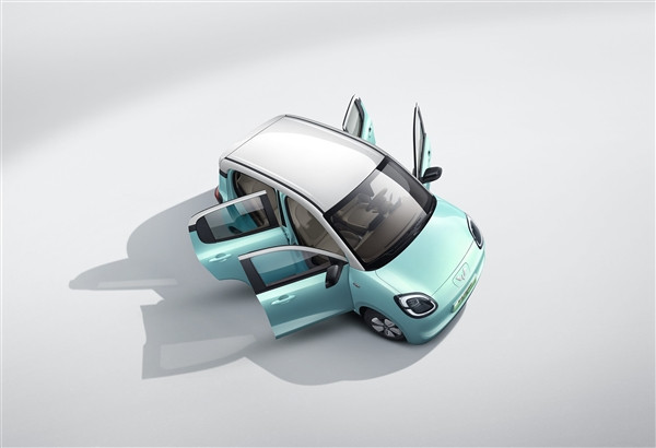 微型電車銷冠 全新宏光MINIEV四門版官圖發(fā)布：上下車更方便了