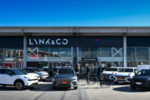 领克汽车智利市场再发力，01插混版领衔三款新车即将亮相