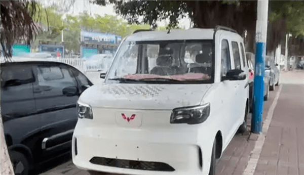 中國人自己的K-car！全新五菱之光EV亮相街頭：預(yù)計明年上市開售