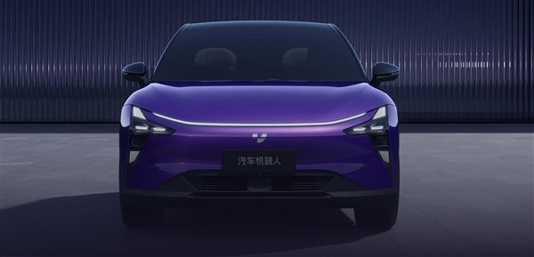 1.3萬極越車主再吃定心丸 百度集團(tuán)副總裁：兜底智駕和地圖導(dǎo)航