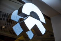 蔚来汽车法务部再出手，对造谣传谣三人提起诉讼