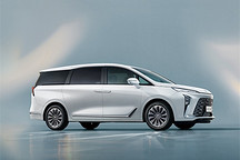 別克GL8 ES陸尊新車型上市 售35.69萬元起