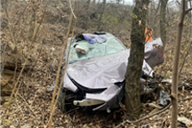小米SU7沖下近30米陡坡翻滾撞樹致報(bào)廢：完好護(hù)住車?yán)锶? >
                                                                    </div>
                            </a>
                            <div   id=