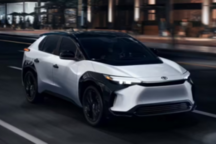 丰田bZ4X 2025款降价回归，新增Nightshade版，续航提升