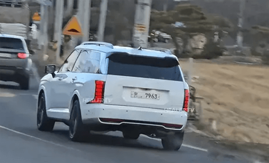 換裝2.5T發(fā)動(dòng)機(jī) 現(xiàn)代全新帕里斯帝實(shí)車曝光