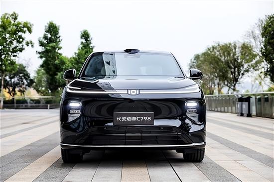 全新大五座SUV 長安啟源C798內飾官圖發布