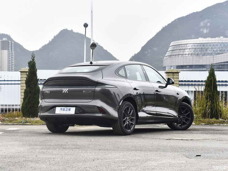 智己汽車(chē) 智己LS6 2023款 Max 超長(zhǎng)續(xù)航版