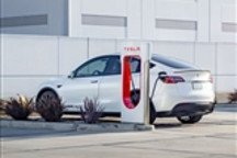 特斯拉Model Y最新硬件升级：免费！