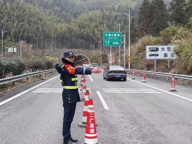 广东39条细化措施护航春运道路交通安全