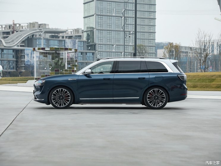 賽力斯汽車 問界M9 2024款 增程 Ultra版 42kWh 