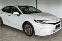 丰田第九代凯美瑞2.5L双擎版曝光