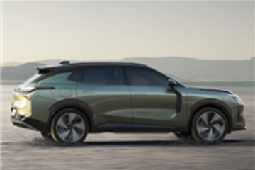 触目惊心！领克08 60米悬崖坠落视频：直呼给了第二次生命