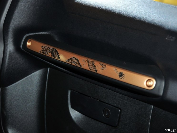 Jeep(進(jìn)口) 牧馬人 2012款 Dragon Concept