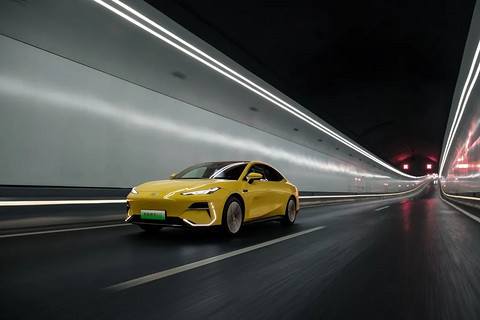 吉利银河2024年将推3款新车,其中2款纯电和1款混动