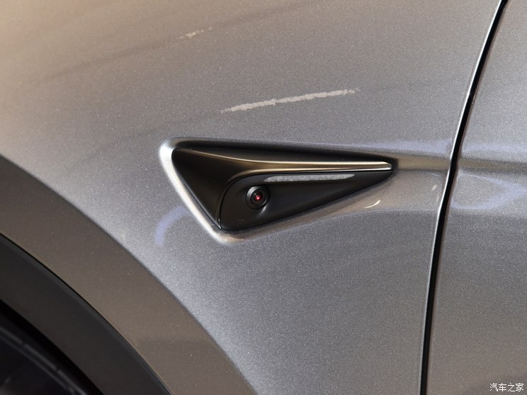 特斯拉中國(guó) Model Y 2024款 后輪驅(qū)動(dòng)版