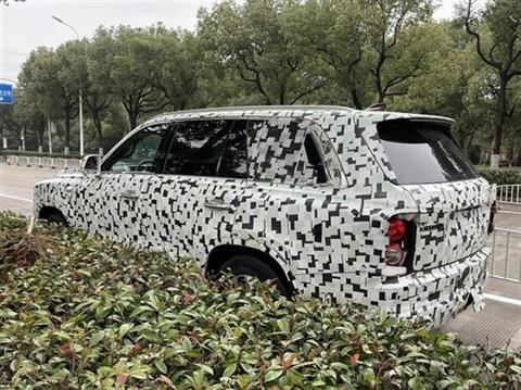 坦克800路试谍照曝光:定位全尺寸SUV