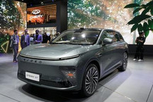 星途星纪元 ET可充电10分钟行驶400公里