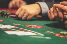 “蔚小理” 明牌定生死