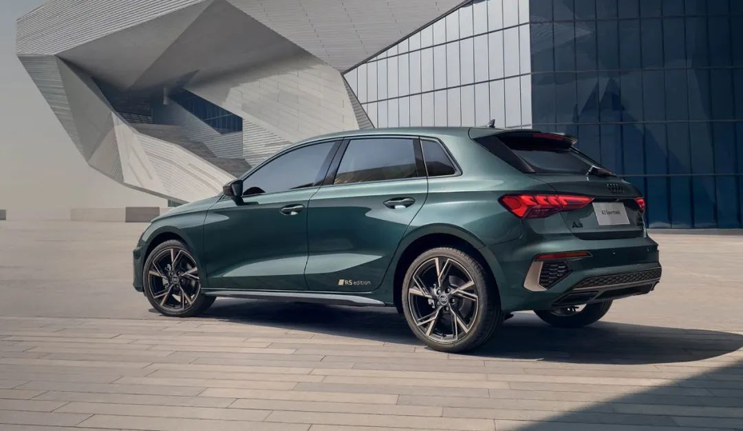 想要一辆飞驰人生2的奥迪a3现在价格就挺香