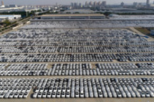 车企疯狂“内卷”之下，人间的喜乐并不相通 | 下桌之战