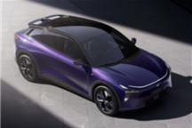 极越CEO：开了一会全是按键的油车 顿时把我整不会了