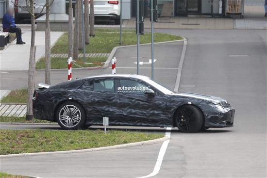 或搭載軸向磁通電機 四門AMG GT諜照曝光