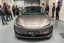 北京車展正式亮相 靜態(tài)實(shí)拍智己 L6