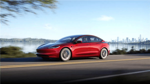 Model 3/Y車型可享：特斯拉官網(wǎng)推出8000元保險補貼