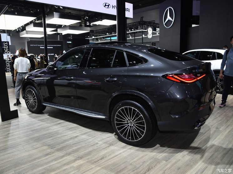 奔馳(進(jìn)口) 奔馳GLC轎跑 2024款 GLC 300 4MATIC 轎跑SUV