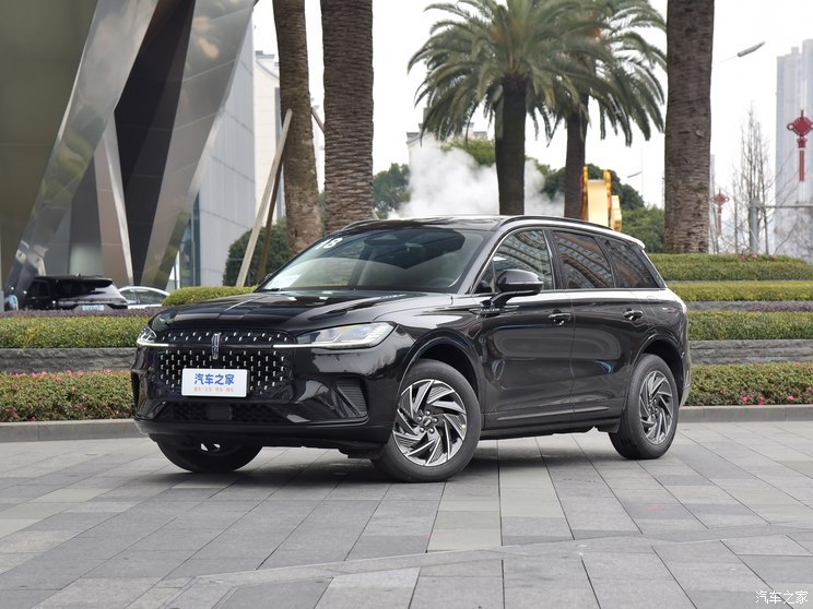 長(zhǎng)安林肯 冒險(xiǎn)家 2024款 1.5T 兩驅(qū)尊享版