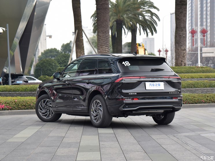 長(zhǎng)安林肯 冒險(xiǎn)家 2024款 1.5T 兩驅(qū)尊享版