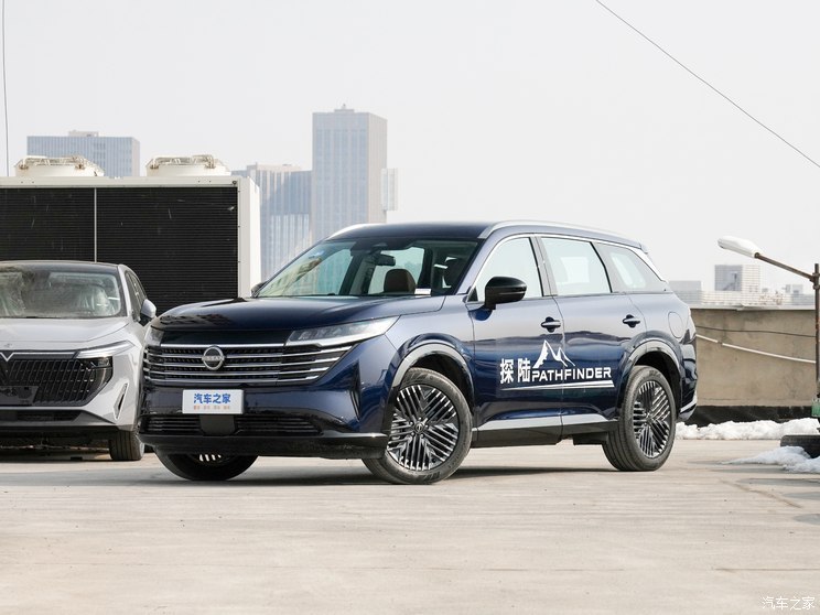東風(fēng)日產(chǎn) 探陸 2024款 380VC-TURBO 四驅(qū)智駕版 7座